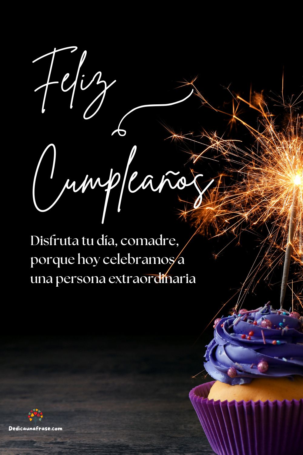 Disfruta tu día, comadre, porque hoy celebramos a una persona extraordinaria